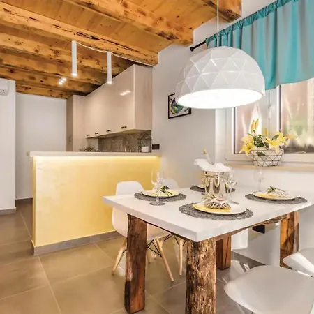 2 Bedroom Amazing In *