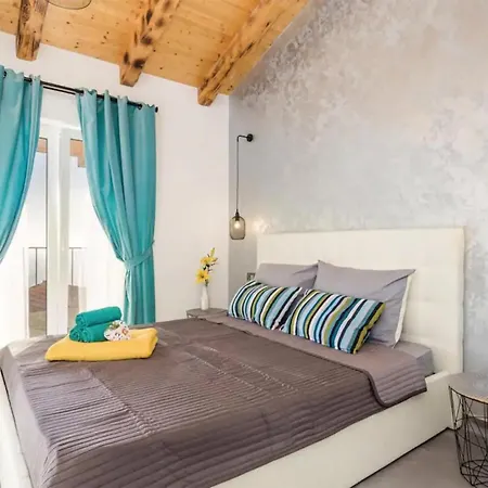 Holiday home 2 Bedroom Amazing In