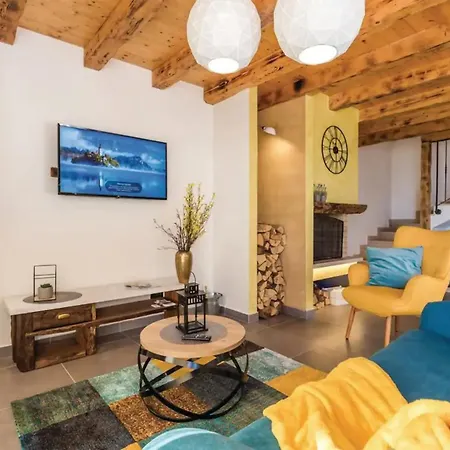 2 Bedroom Amazing In *