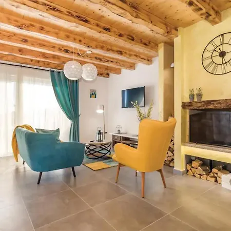 Holiday home 2 Bedroom Amazing In Moscenicka Draga